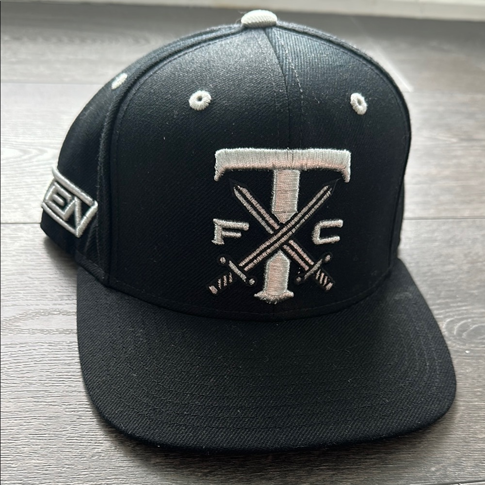 Mitchell & Ness TFC Snapback
